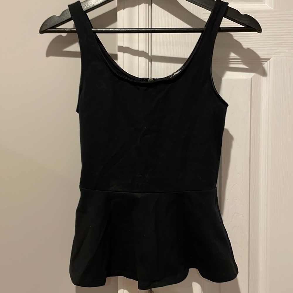 Black peplum top XS